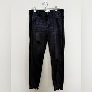 Vervet Women’s Black Distressed Skinny Jeans